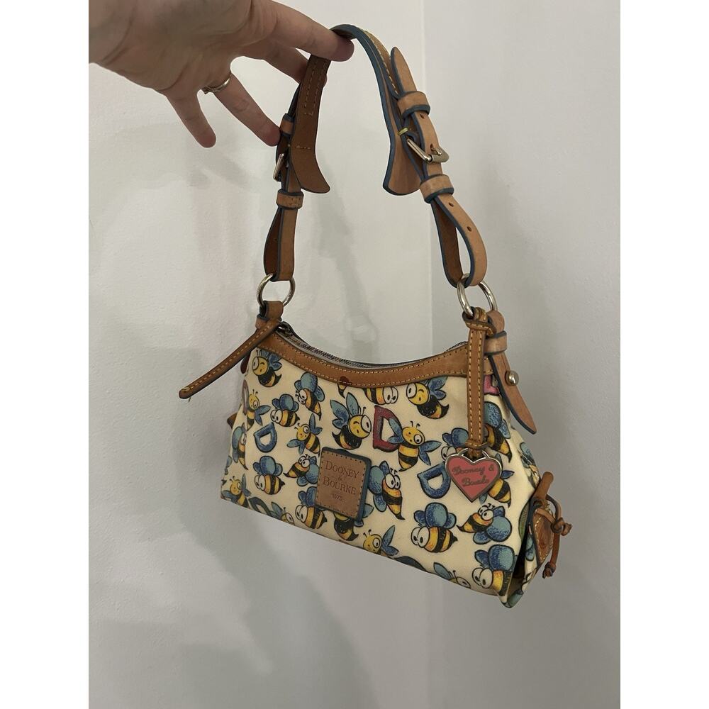 RARE VTG Y2K Dooney & Bourke Bumble Bee Print Shoulder Bag Leather canvas - Picture 6 of 13
